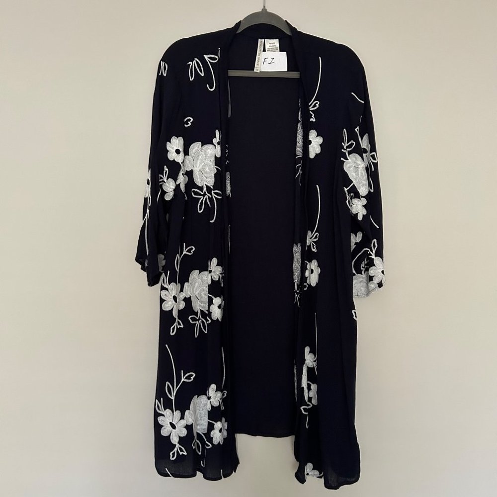 Forgotten Grace Womens Medi Floral Design Cardigan  Plus Size 1X 3/4 Sleeve